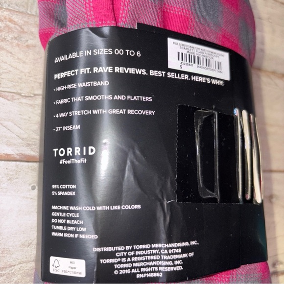 TORRID FULL LENGTH SIGNATURE WAIST PREMIUM LEGGINGS SIZE 5X Scarlett Plaid - Picture 12 of 15